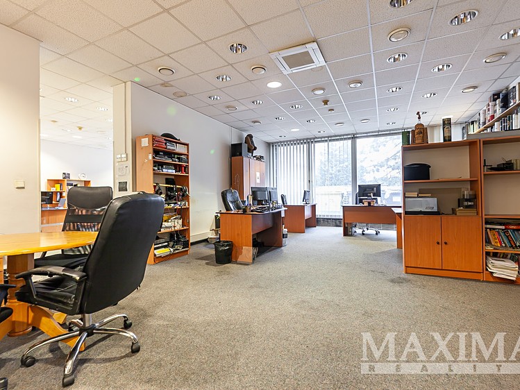 Prodej kanceláře 227 m² - foto 6