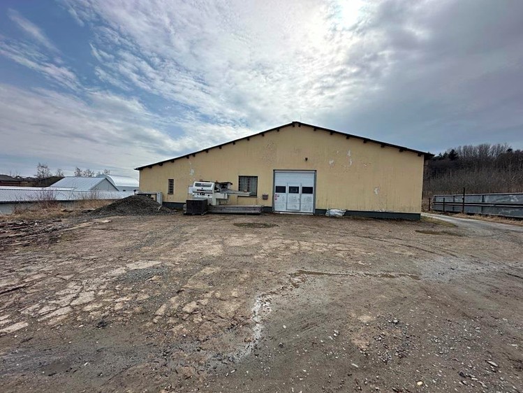 Prodej komerční nemovitosti 1 346 m² - foto 3