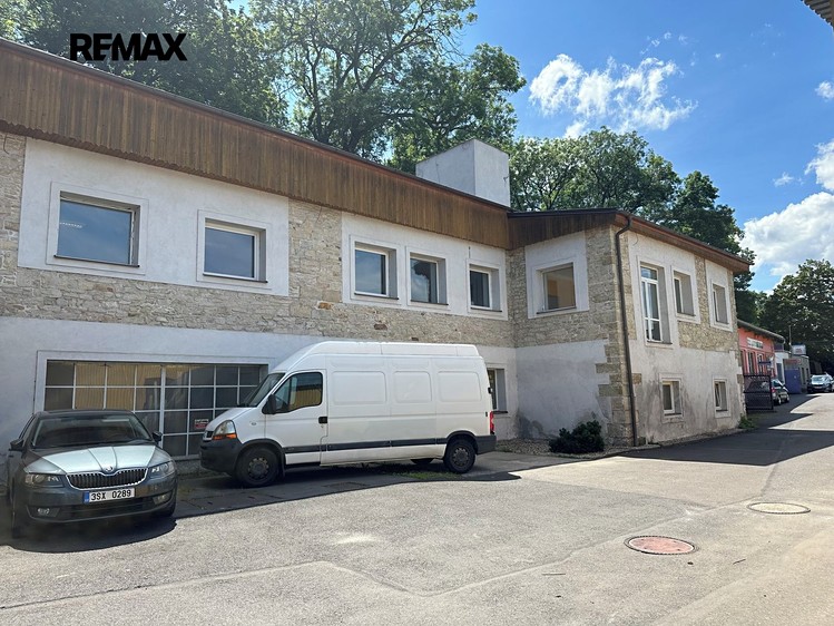 Prodej výrobní haly, prostoru 1 784 m² - foto 4