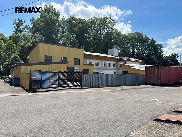 Prodej skladového prostoru 1 784 m² - foto 1