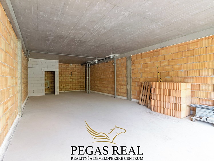 Prodej kanceláře 73 m² - foto 3