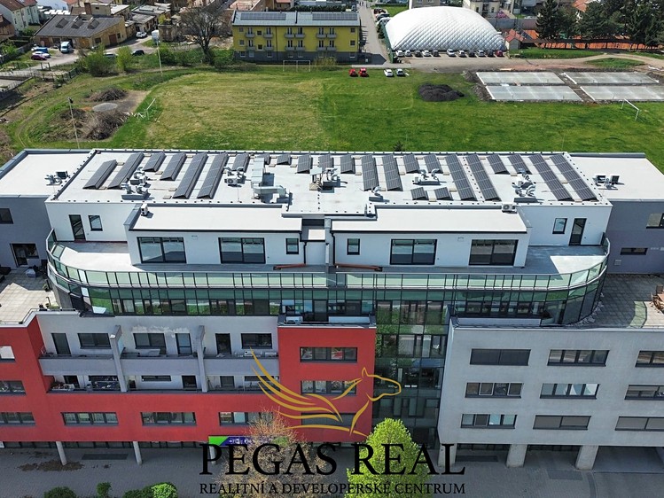 Prodej kanceláře 79 m² - foto 3