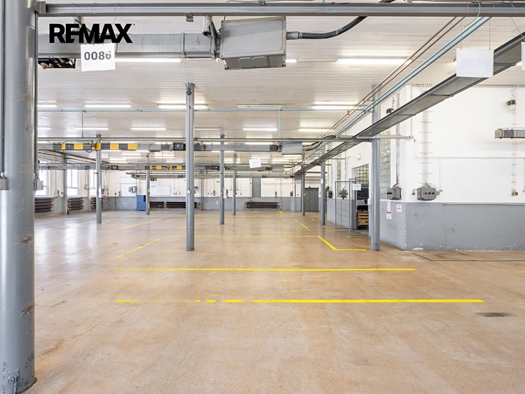 Prodej výrobní haly, prostoru 1 115 m² - foto 7