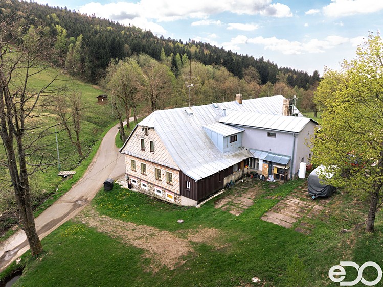 Prodej ubytovacího zařízení 1 400 m² - foto 3