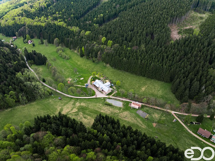 Prodej ubytovacího zařízení 1 400 m² - foto 2