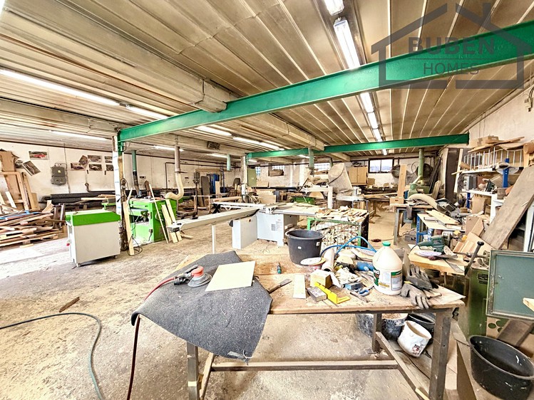 Prodej výrobní haly, prostoru 2 767 m² - foto 3