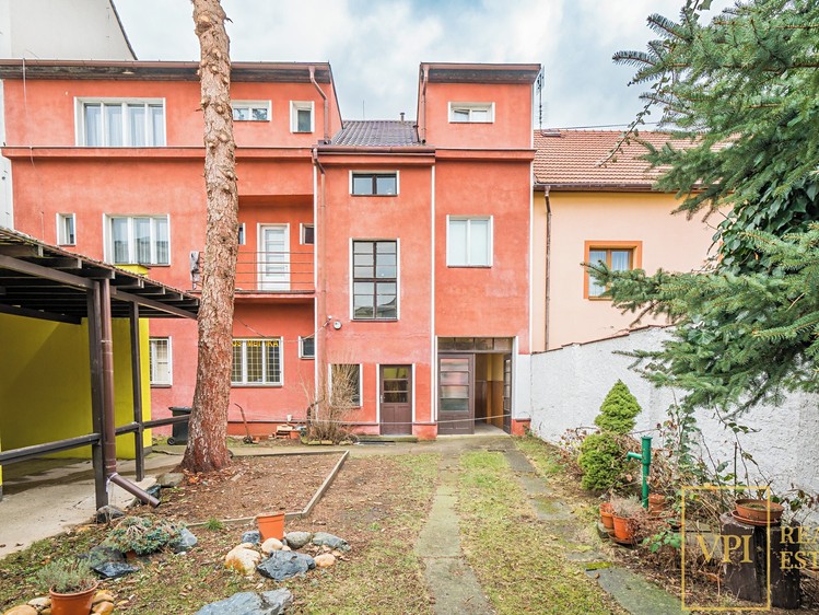 Prodej činžovního domu 714 m² - foto 4