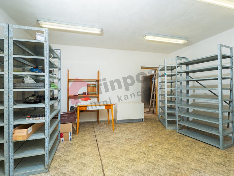 Prodej výrobní haly, prostoru 143 m² - foto 6