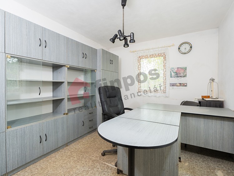 Prodej výrobní haly, prostoru 143 m² - foto 5