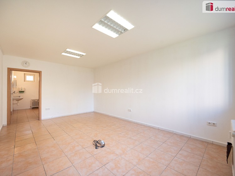 Prodej obchodního prostoru 50 m² - foto 4