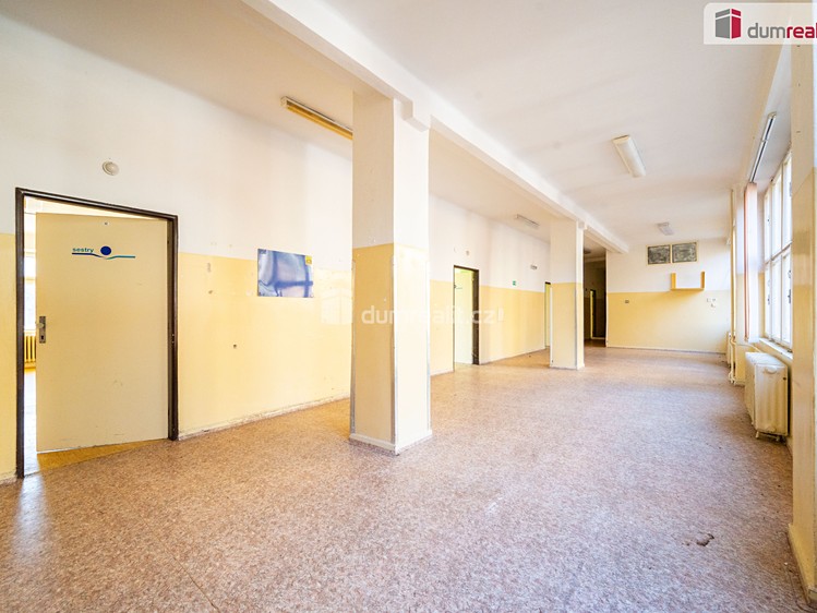 Prodej komerční nemovitosti 2 181 m² - foto 8
