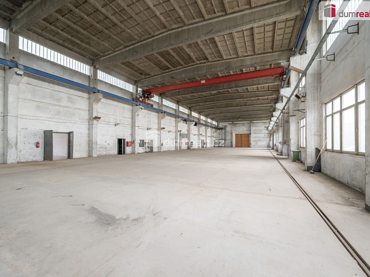 Prodej výrobní haly, prostoru 2 752 m² - foto 4