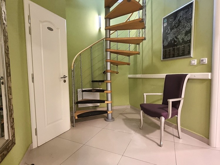Prodej obchodního prostoru 150 m² - foto 8
