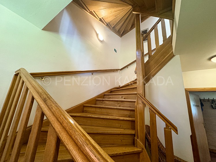 Prodej ubytovacího zařízení 400 m² - foto 8