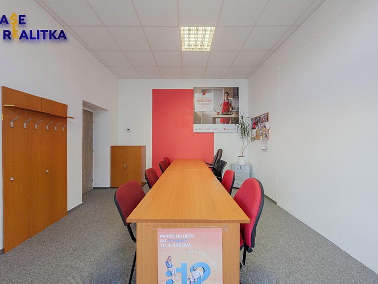 Prodej obchodního prostoru 57 m² - foto 6