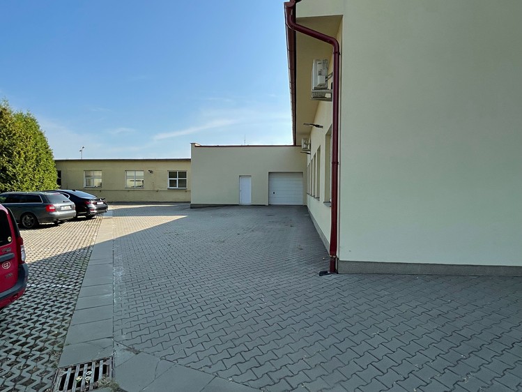 Prodej kanceláře 627 m² - foto 4