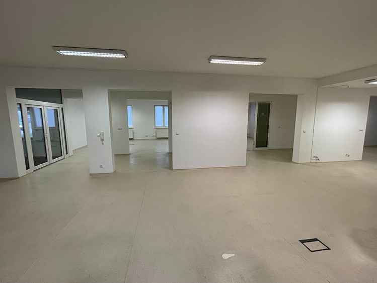 Prodej kanceláře 627 m² - foto 6