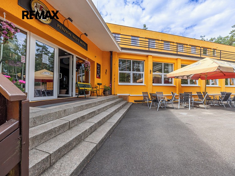 Prodej ubytovacího zařízení 1 700 m² - foto 4