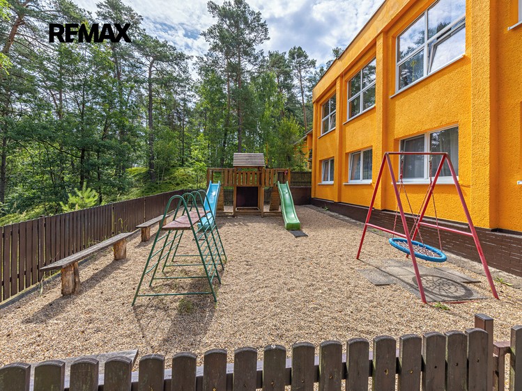 Prodej ubytovacího zařízení 1 700 m² - foto 8