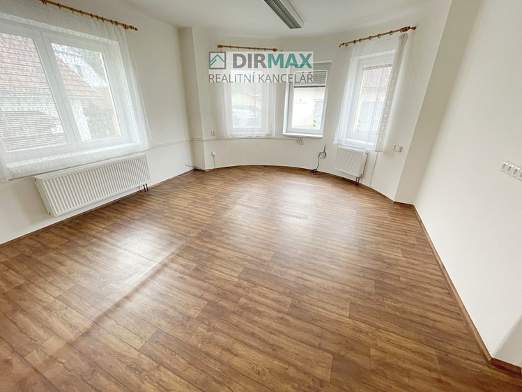 Prodej výrobní haly, prostoru 3 000 m² - foto 8