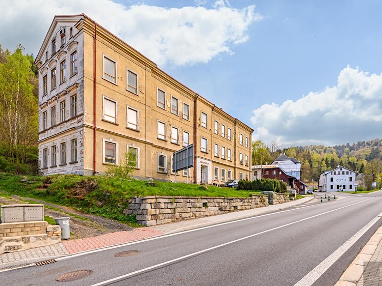 Prodej činžovního domu 900 m² - foto 5