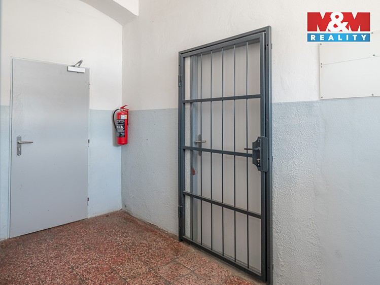 Prodej činžovního domu 1 121 m² - foto 8