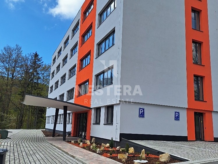 Prodej činžovního domu 2 725 m² - foto 2