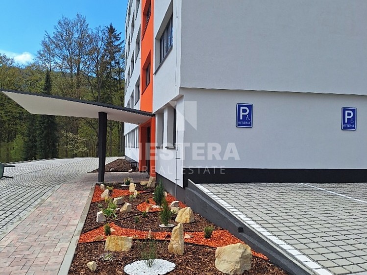 Prodej činžovního domu 2 725 m² - foto 5