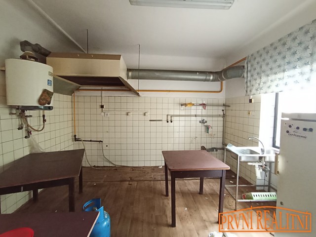 Prodej obchodního prostoru 263 m² - foto 5