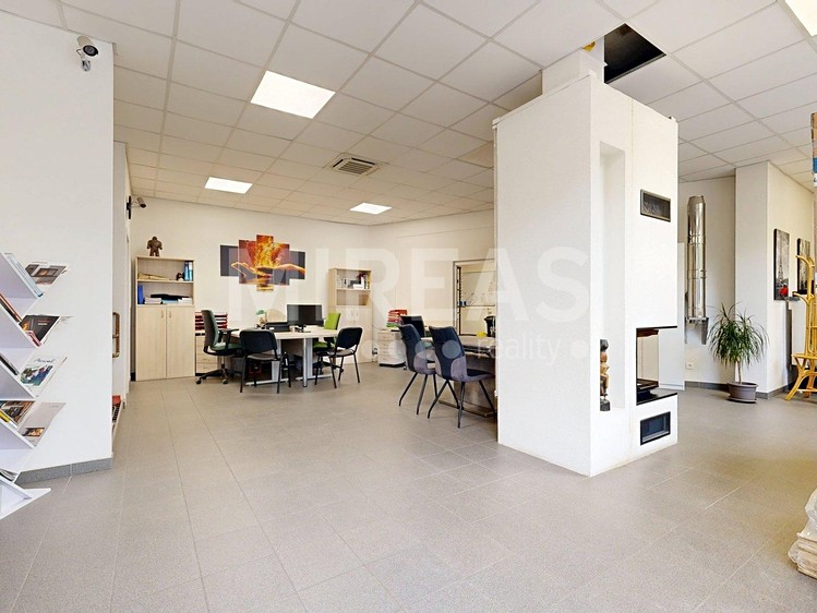 Prodej obchodního prostoru 106 m² - foto 3