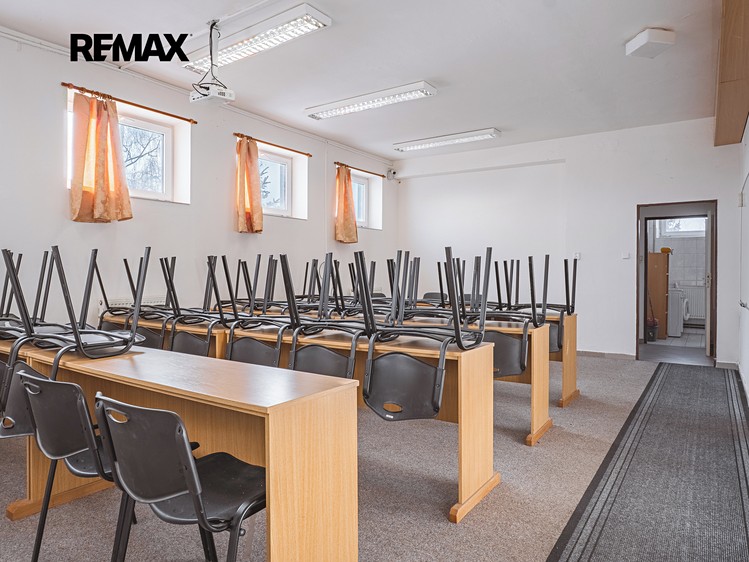 Prodej výrobní haly, prostoru 2 224 m² - foto 7