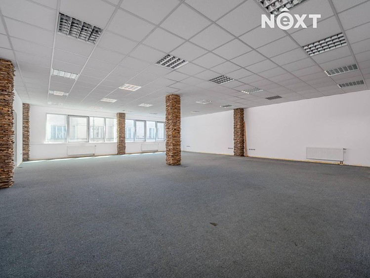 Prodej kanceláře 137 m² - foto 5