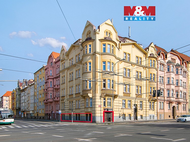 Prodej obchodního prostoru 111 m² - foto 1