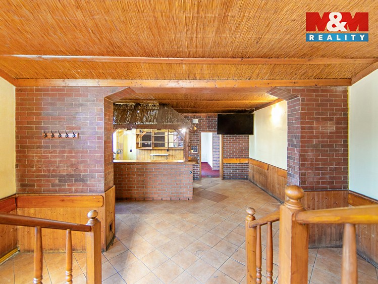Prodej obchodního prostoru 111 m² - foto 5