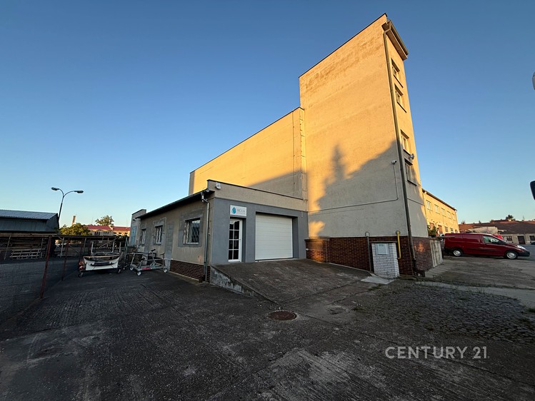 Prodej skladového prostoru 2 740 m² - foto 4
