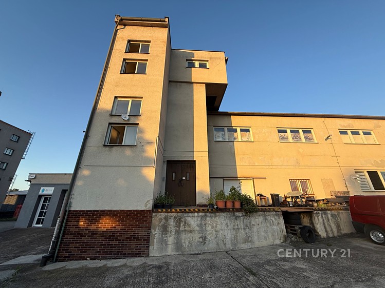 Prodej skladového prostoru 2 740 m² - foto 5