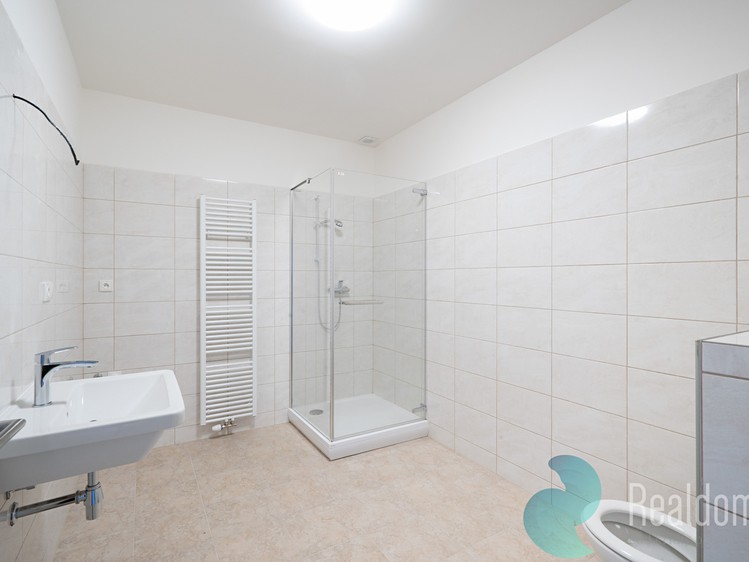 Prodej komerční nemovitosti 1 325 m² - foto 7