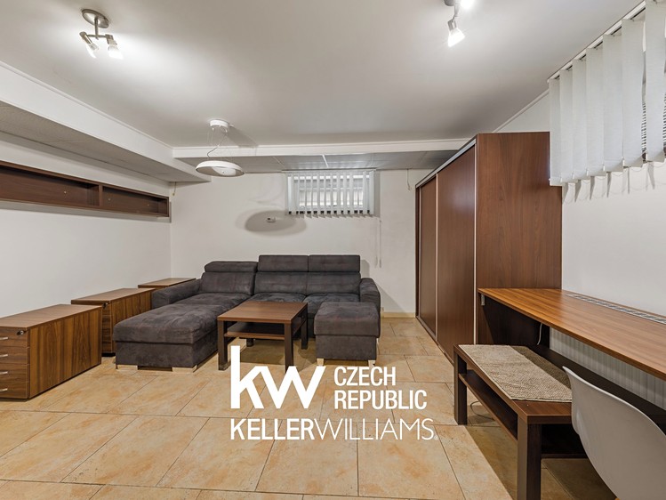Prodej kanceláře 45 m² - foto 8
