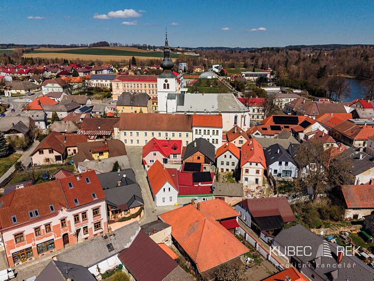 Prodej obchodního prostoru 270 m² - foto 3