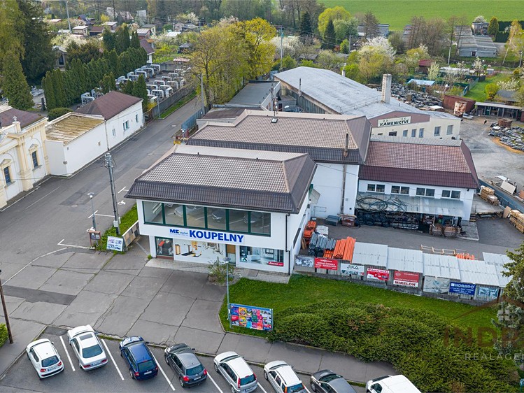 Prodej obchodního prostoru 726 m² - foto 1