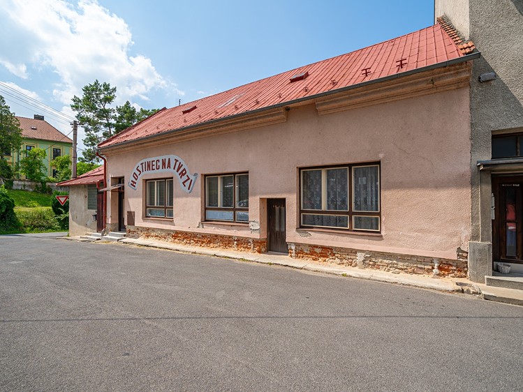 Prodej restaurace 214 m² - foto 2