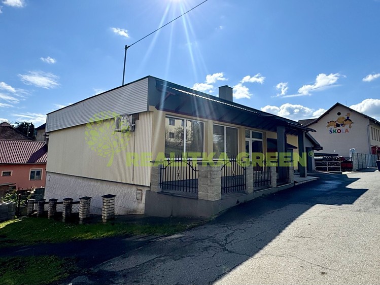 Prodej obchodního prostoru 342 m² - foto 1