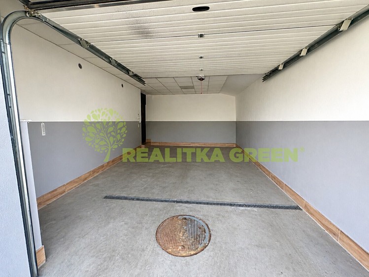 Prodej obchodního prostoru 342 m² - foto 4