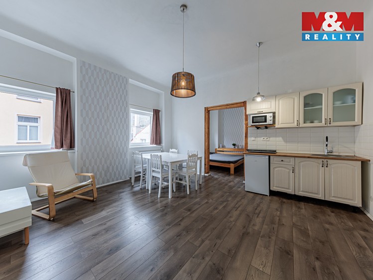 Prodej činžovního domu 327 m² - foto 2