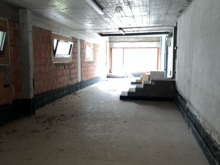 Prodej obchodního prostoru 140 m² - foto 2