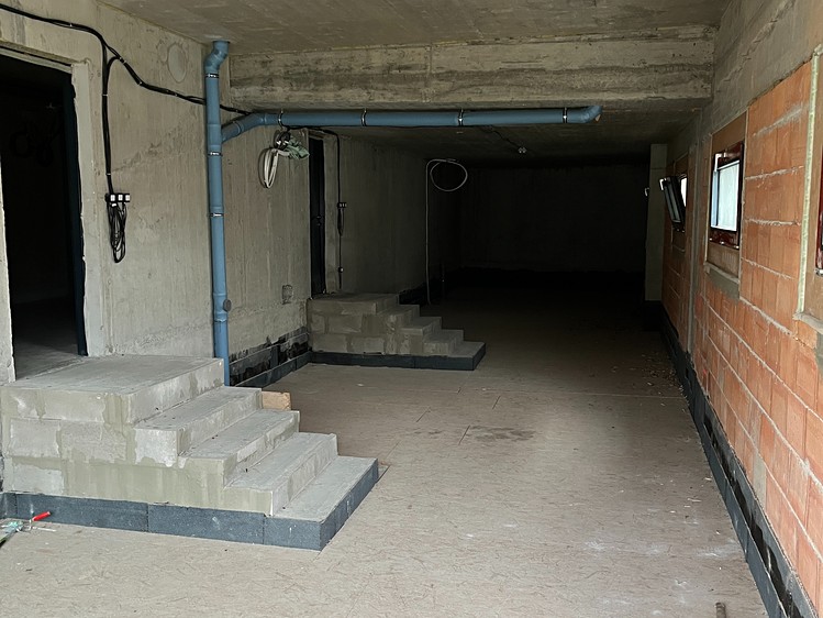 Prodej obchodního prostoru 140 m² - foto 4