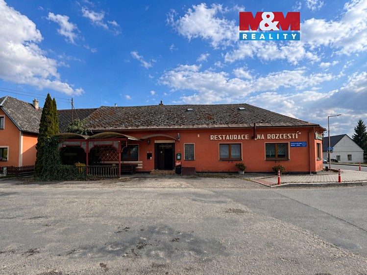 Prodej restaurace 300 m² - foto 1
