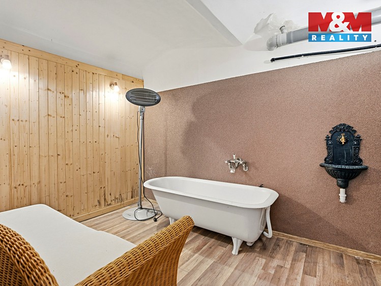 Prodej činžovního domu 680 m² - foto 4