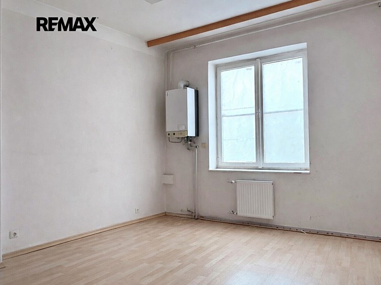 Prodej obchodního prostoru 219 m² - foto 5