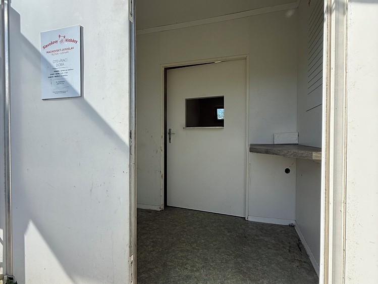 Prodej výrobní haly, prostoru 60 m² - foto 4